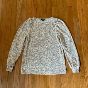 Women soft Banana Republic shirt